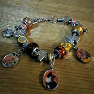 Vintage cat charm bracelet